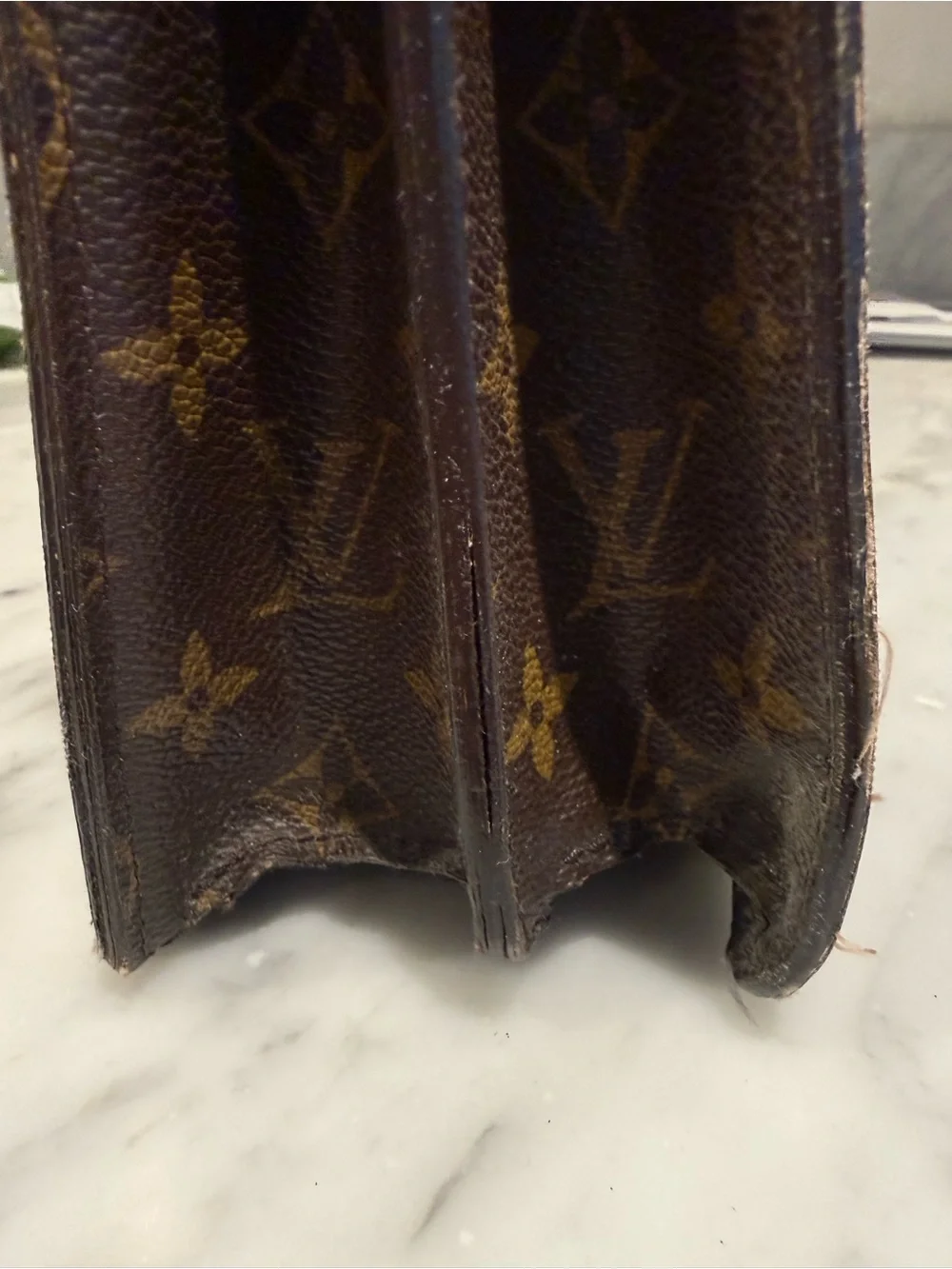 Louis Vuitton Monogram Brown Briefcase with Leather Trim